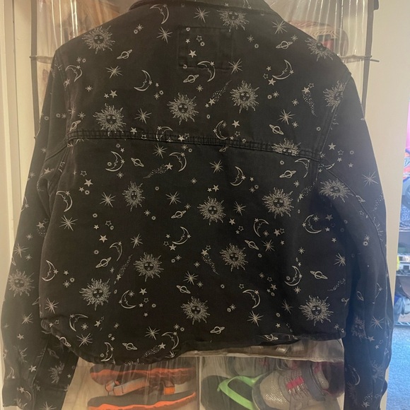 Stoosh denim crop jacket celestial print EUC - Picture 5 of 5